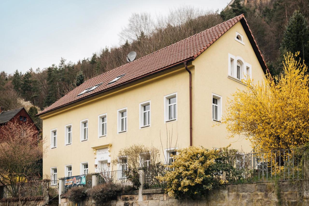 Ferienwohnungen Koenigstein エクステリア 写真